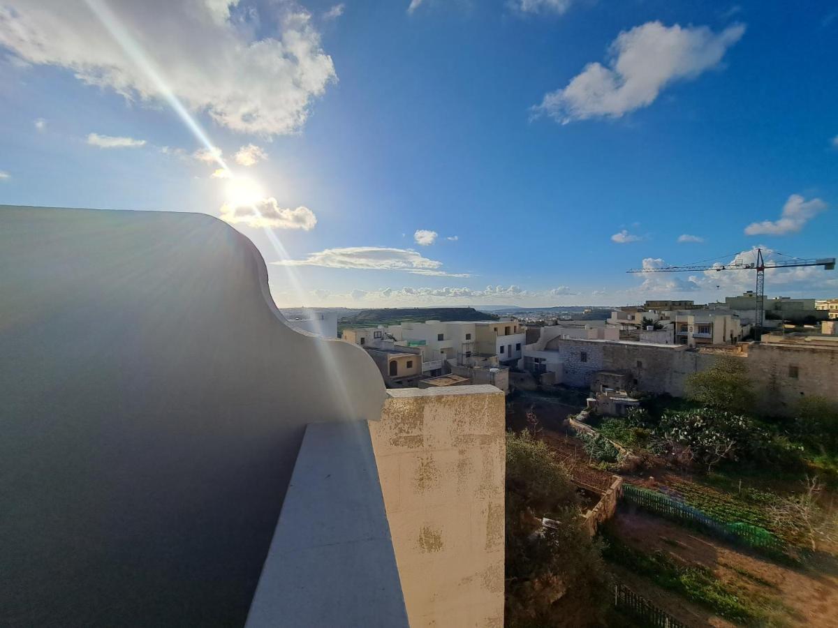 Sea View Penthouse Apartment Zebbug  Exterior foto