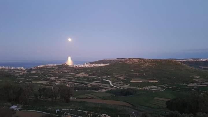 Sea View Penthouse Apartment Zebbug  Exterior foto